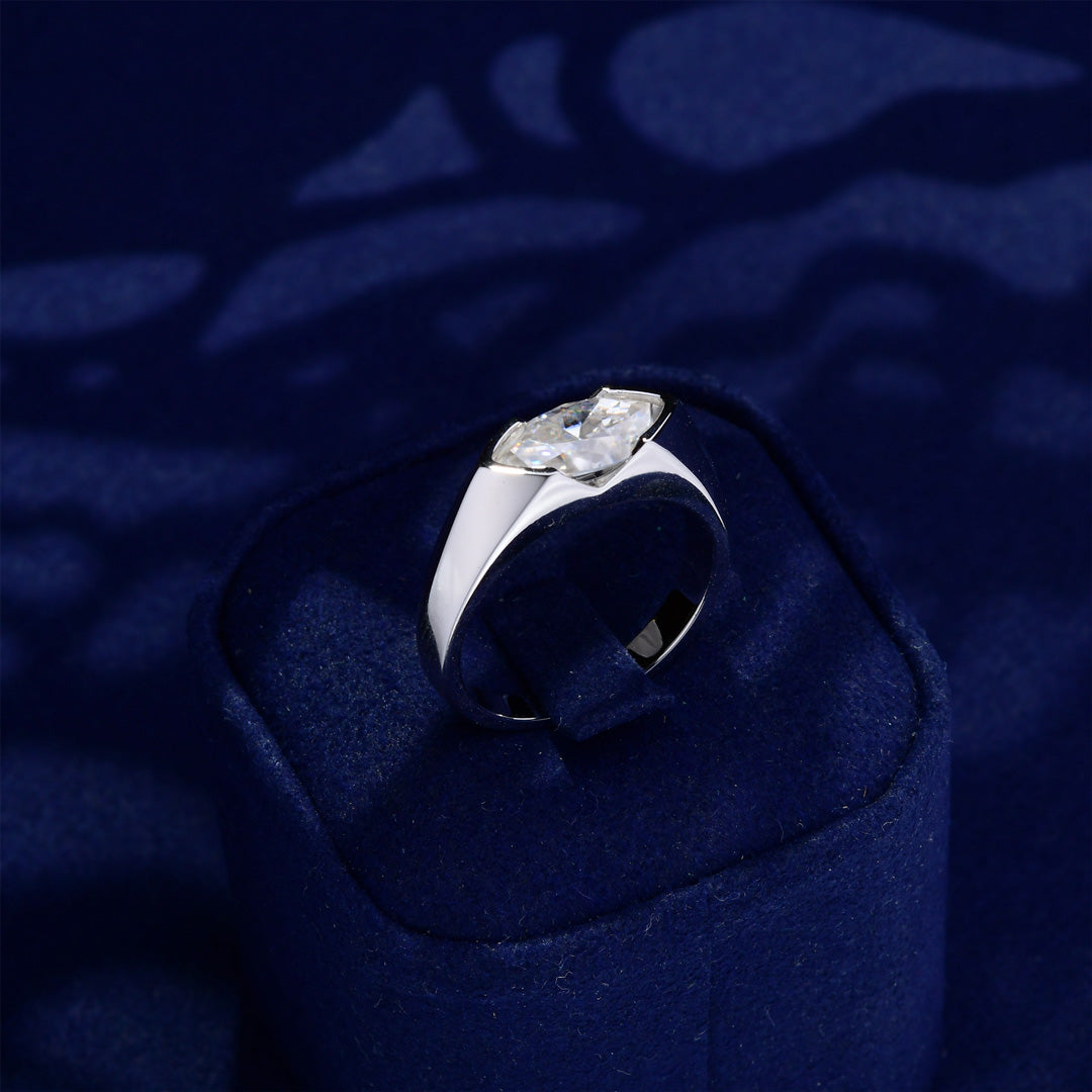 MOISSANITE Eye of Horus Ring